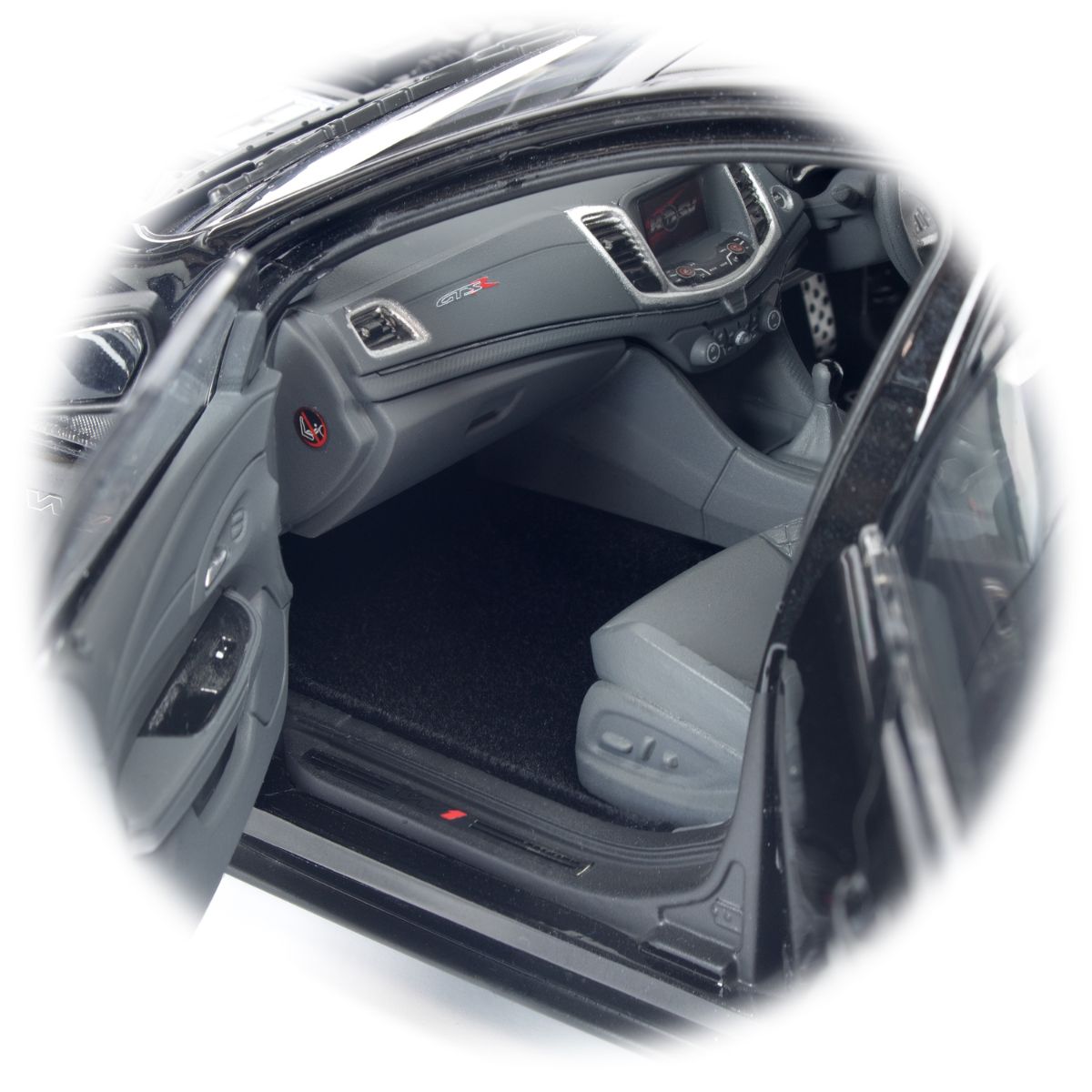 HSV Gen-F2 GTSR W1 - 2017 - Phantom Black - 1:18 Model Car