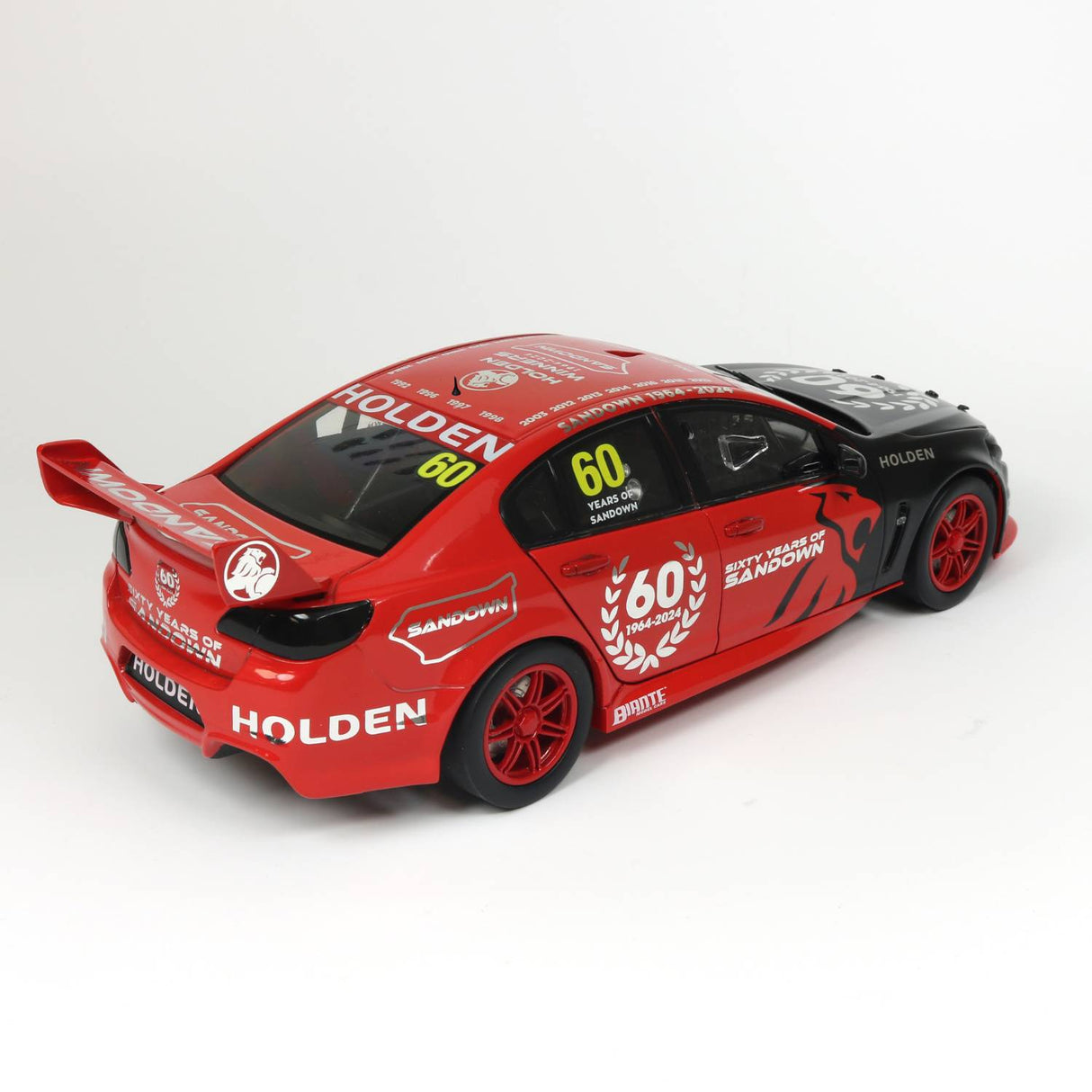 HOLDEN COMMODORE VF SUPERCAR - 60 YEARS OF SANDOWN - SPECIAL LIMITED ANNIVERSARY EDITION 2024 - 1:18 Scale Diecast Model Car