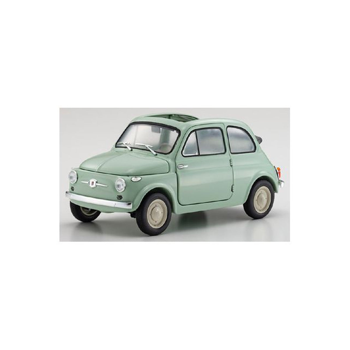 Fiat NUOVA 500  Green Clear - 1:18 Scale Diecast Model Car