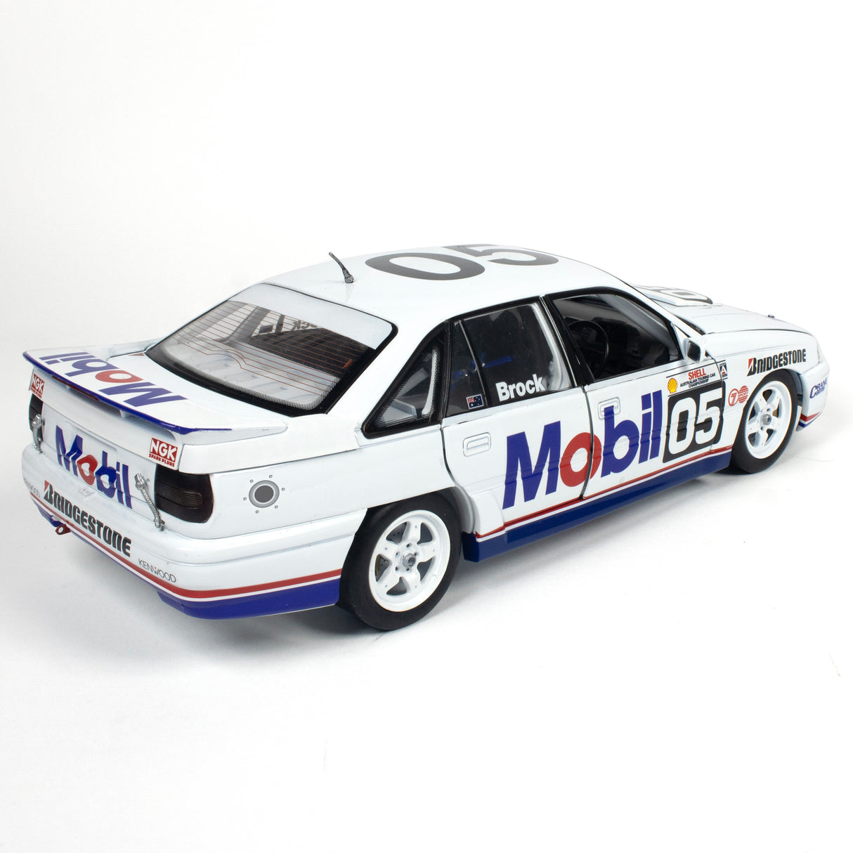 HOLDEN VN SS Group A - HDT MOBIL1 RACING - PETER BROCK #05 - 3RD PLACE - ATCC AMAROO PARK - 1992 - 1:18 Scale Diecast Model Car