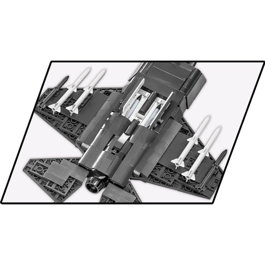 Model Brick Set Armed Forces F-35B STOVL Lighting II (610 Pieces)