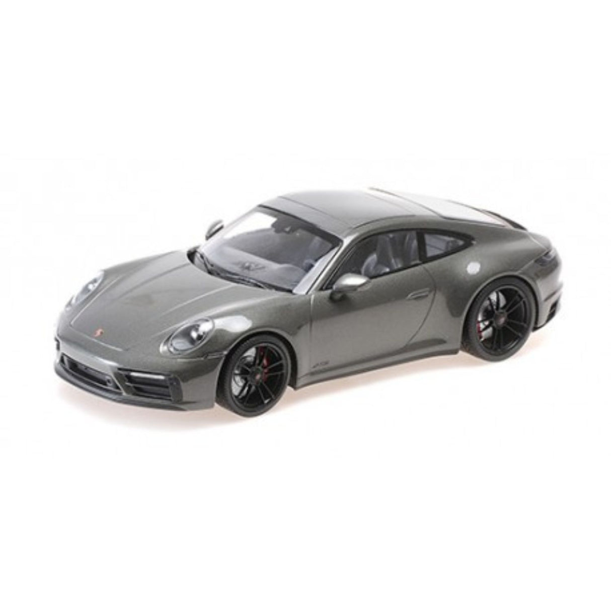 PORSCHE 911 CARRERA 4 GTS - 2020 - GREEN - 1:18 Scale Diecast Model Car