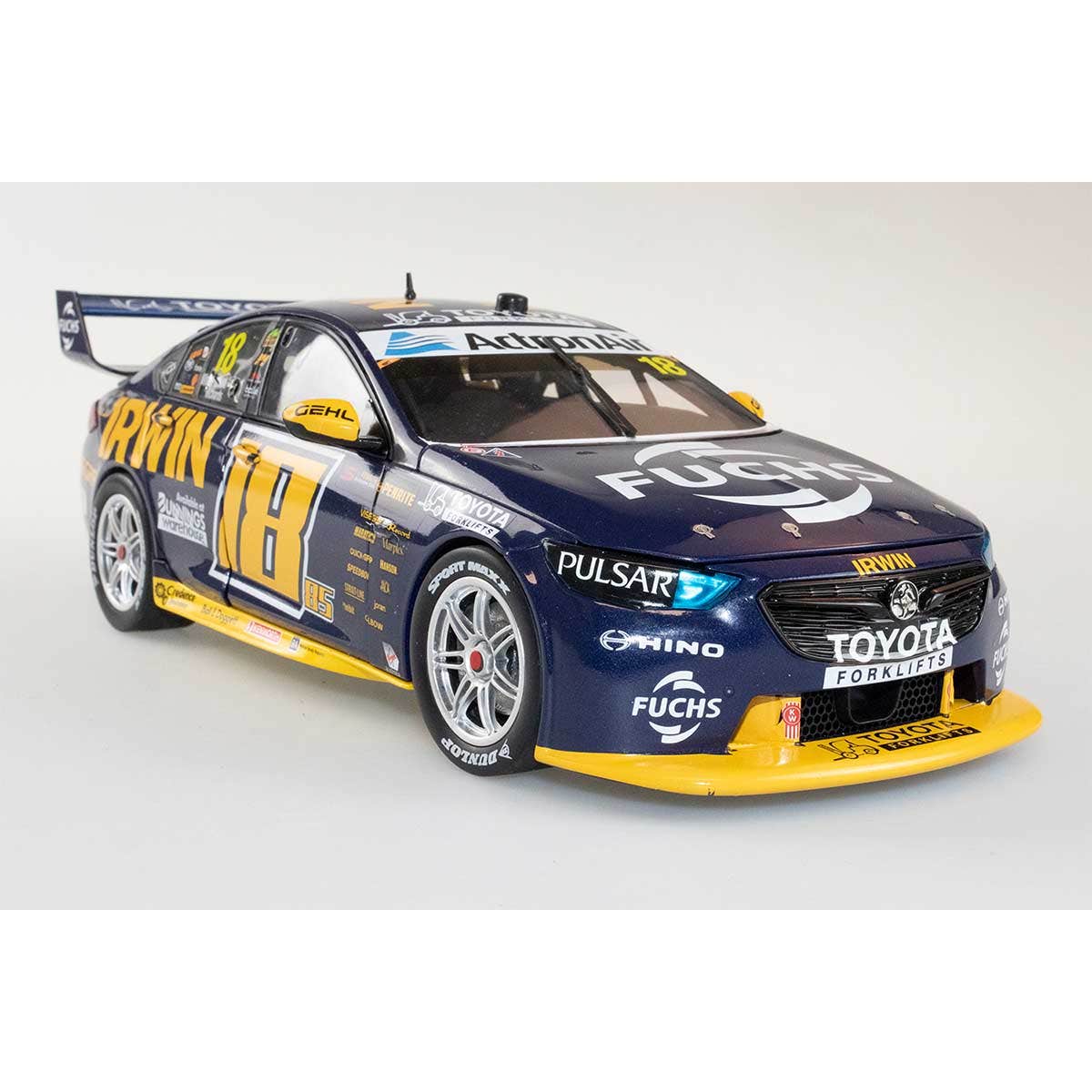 Holden ZB Commodore - #18 Drivers: Winterbottom/Richards - 1:43 Model Car