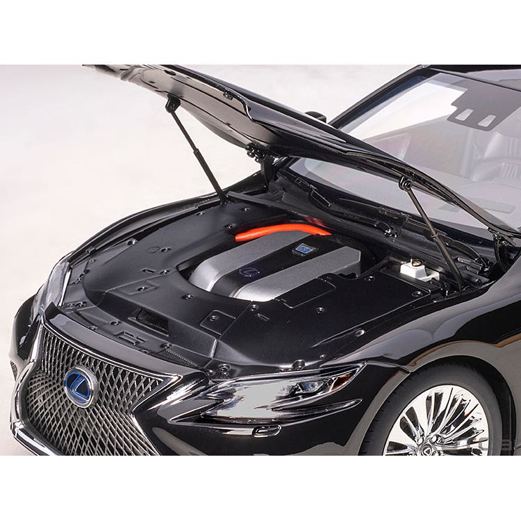 LEXUS LS 500h (BLACK/BLACK INTERIOR) - 1:18 Scale Composite Model Car