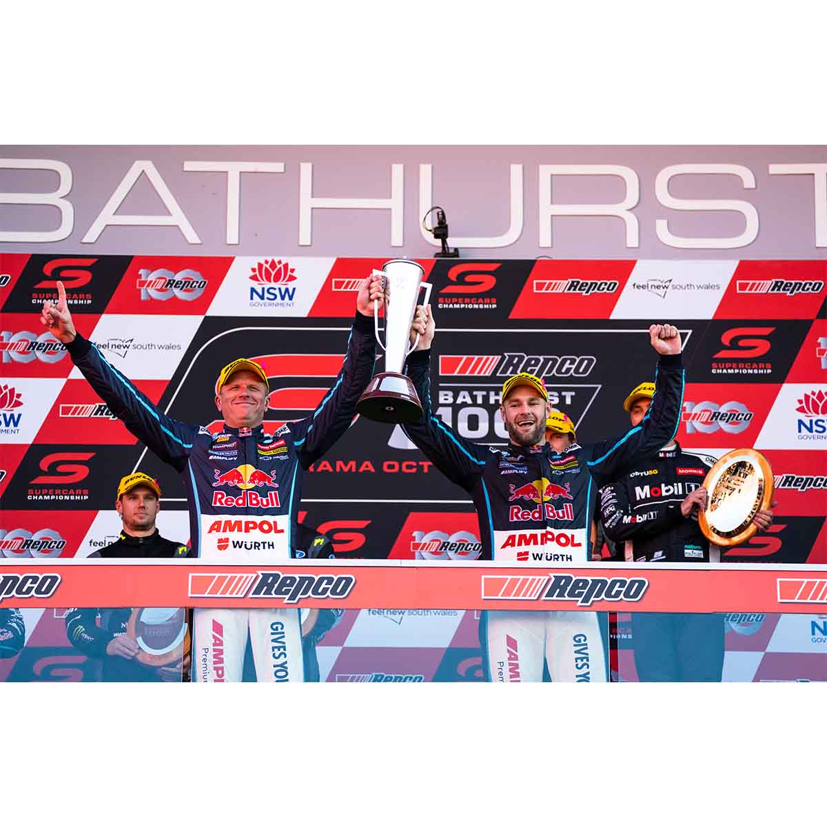 HOLDEN ZB COMMODORE - RED BULL AMPOL RACING - VAN GISBERGEN/TANDER #97 - 2022 Bathurst 1000 WINNER - 1:43 Scale Diecast Model Car