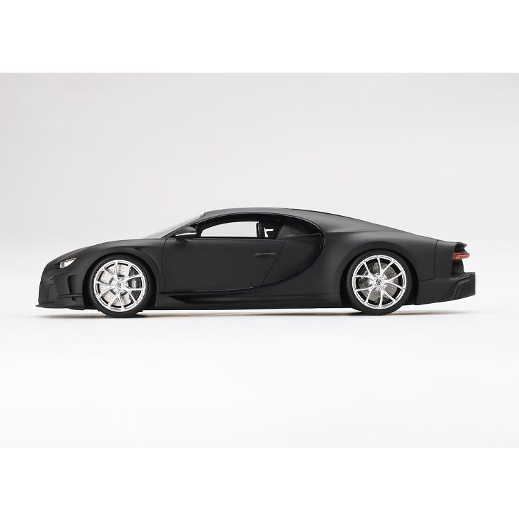 Bugatti Chiron Super Sport 300+ Test Car - 2019 - Matt Black - 1:18 Model Car