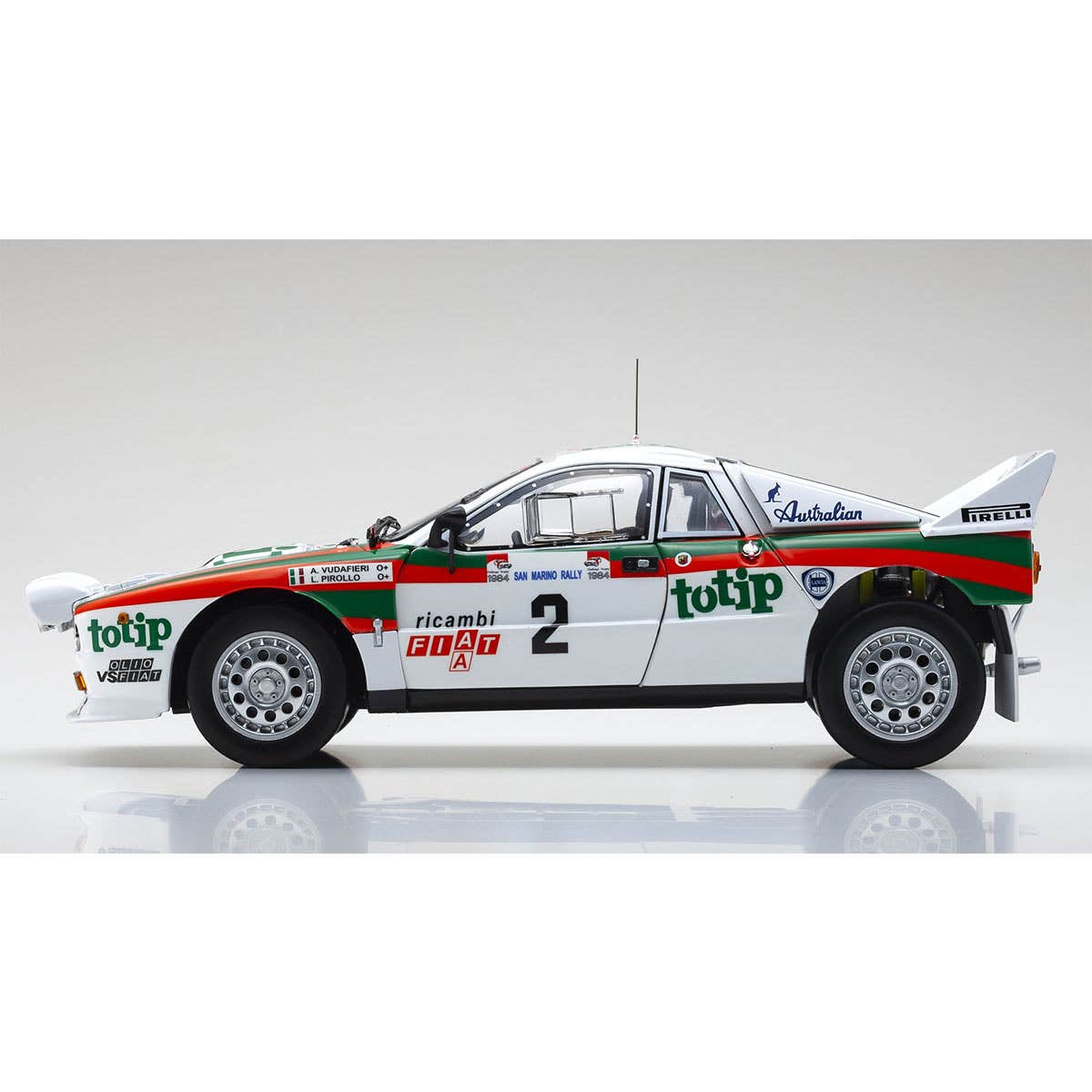 Lancia Rally 037 1984 San Marino Nr. 2 - 1:18 Scale Diecast Model Car