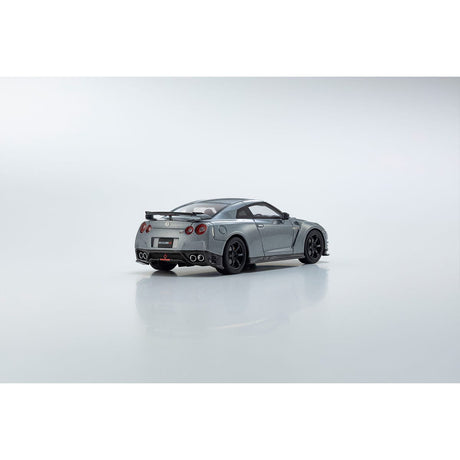 Nissan GT-R R35 NISMO Grand Touring Car (Gray) - 1:43 Scale Resin Model Car