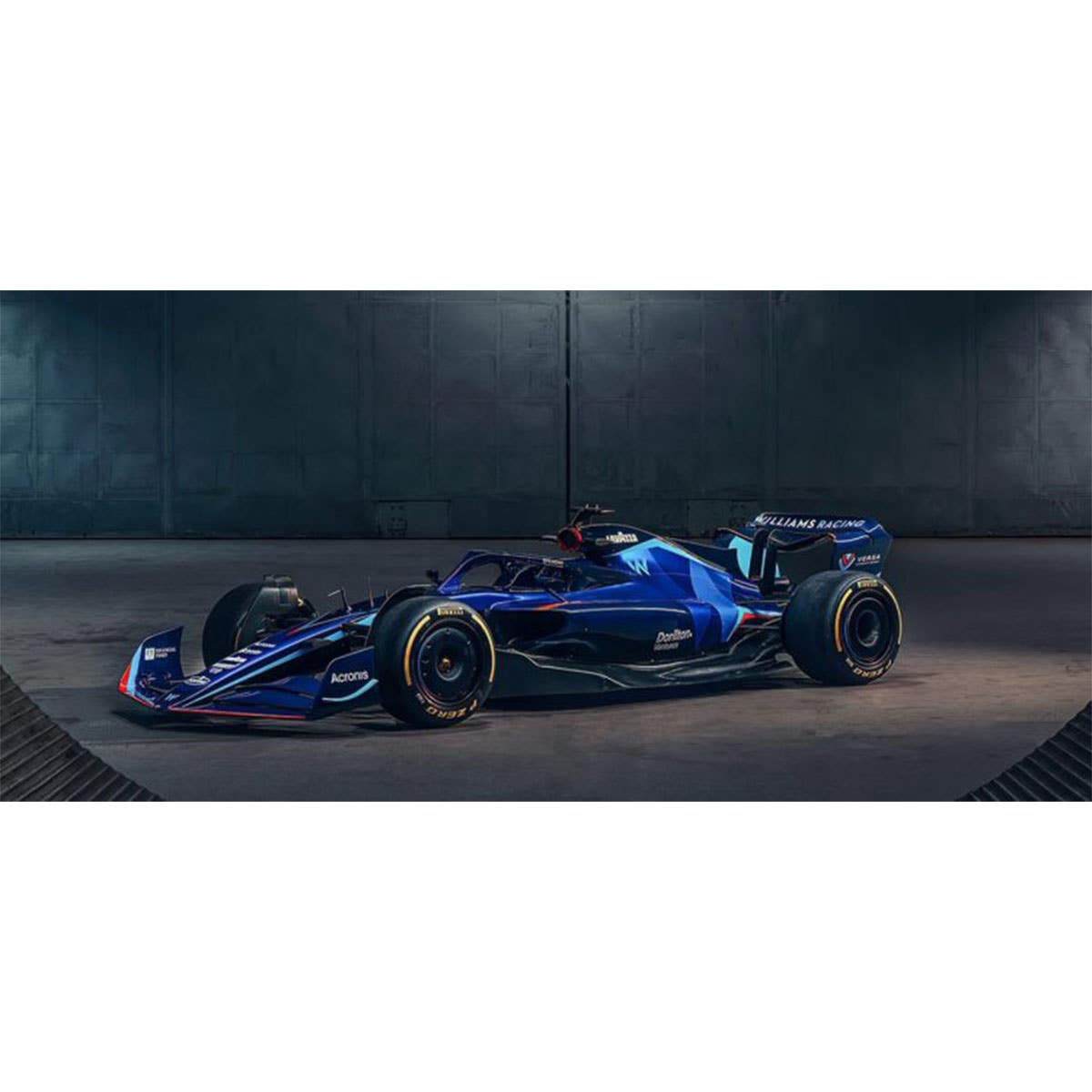 WILLIAMS RACING FW44 - NICHOLAS LATIFI- BAHRAIN GP 2022  - 1:18 Scale Resin Model Car
