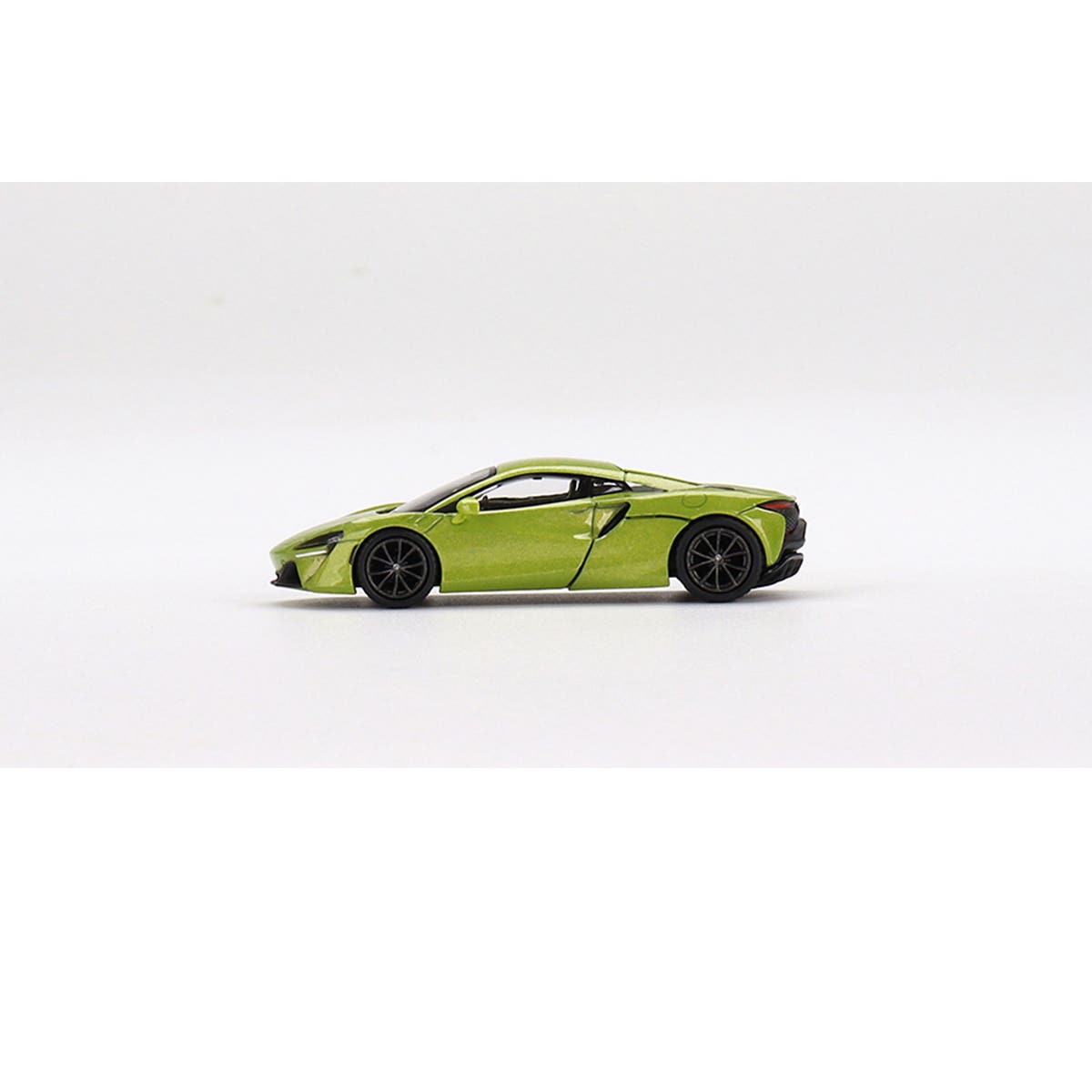 McLaren Artura Flux Green - 1:64 Scale Diecast Model Car