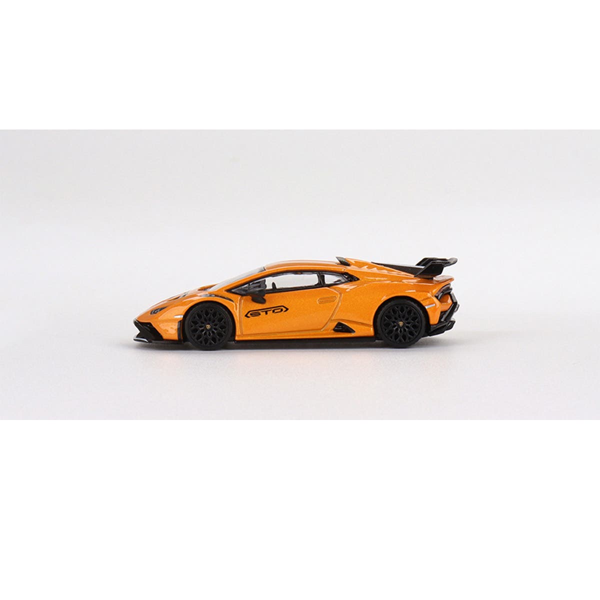 Lamborghini Hurac¡n STO  Arancio Borealis - 1:64 Scale Diecast Model Car