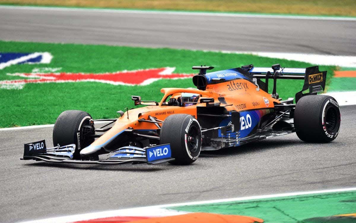 McLaren MCL35M No.3 + No.4 McLaren - Winner Italian GP 2021 + 2nd Italian GP 2021 - Daniel Ricciardo + Lando Norris.  With Pit Board.  Limited 1000 - 1:43 Scale Resin Model Car